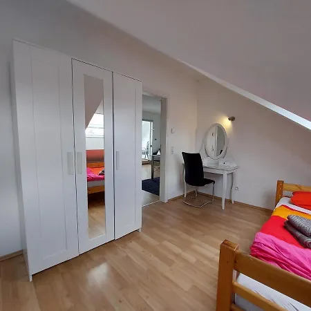 Fewo, 55 Qm, Voll Ausgestattet, Mit Sued-loggia, Naehe Voelkerschlachtdenkmal Appartement Leipzig