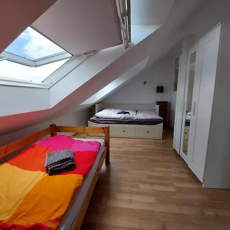 Appartement Fewo, 55 Qm, Voll Ausgestattet, Mit Sued-loggia, Naehe Voelkerschlachtdenkmal *