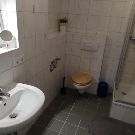 Fewo, 55 Qm, Voll Ausgestattet, Mit Sued-loggia, Naehe Voelkerschlachtdenkmal Апартаменты *