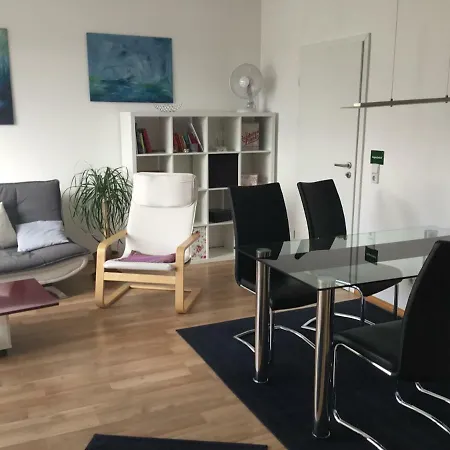 Fewo, 55 Qm, Voll Ausgestattet, Mit Sued-loggia, Naehe Voelkerschlachtdenkmal Lägenhet Leipzig