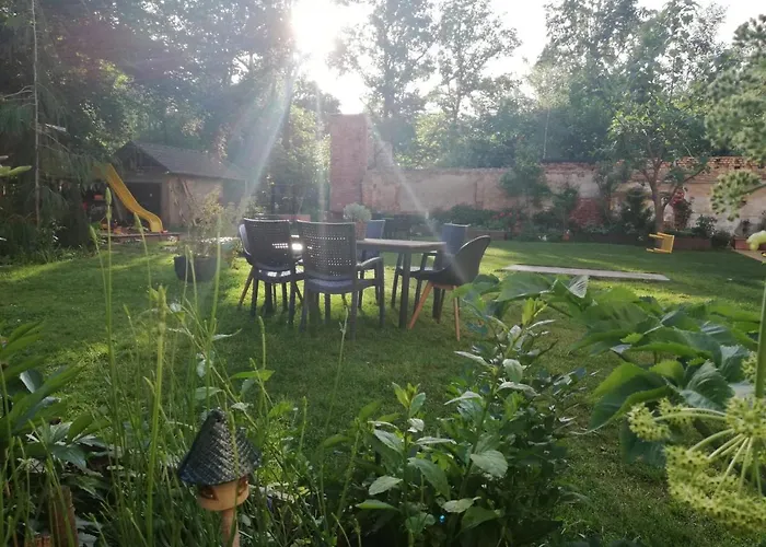Διαμέρισμα Fewo, 55 Qm, Voll Ausgestattet, Mit Sued-loggia, Naehe Voelkerschlachtdenkmal Λειψία